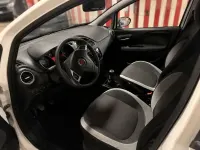 Usata Fiat Grande Punto 77 CV (56 kW) 2013 Bianco Utilitaria