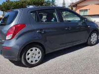 Usata Hyundai i20 Edition 75 CV (55 kW) 2014 Grigio Utilitaria