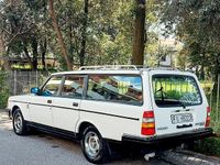 Usata Volvo 240 116 CV (85 kW) 1991 Bianco Station wagon