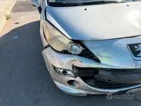 Usata Peugeot 207 88 CV (64 kW) 2007 Utilitaria