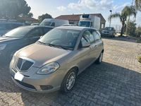 Usata Lancia Ypsilon 76 CV (55 kW) 2008 Argento Utilitaria