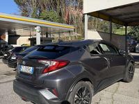 Usata Toyota C-HR Lounge 98 CV (72 kW) 2017 SUV