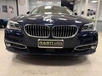 Usata BMW 530 Luxury Line 249 CV (183 kW) 2016 Blu/azzurro Station wagon