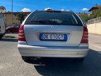 Usata Mercedes C220 150 CV (110 kW) 2007 Grigio Station wagon