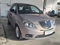 Usata Lancia Ypsilon 69 CV (50 kW) 2011 Marrone Utilitaria