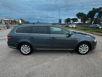 Usata VW Passat 105 CV (77 kW) 2011 Grigio Station wagon