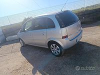 Usata Opel Meriva Cosmo 74 CV (54 kW) 2008 Grigio Monovolume