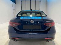 Usata Alfa Romeo Giulia Business 180 CV (132 kW) 2017 Blu Berlina