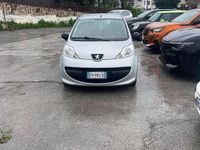 Usata Peugeot 107 54 CV (39 kW) 2009 Grigio Utilitaria