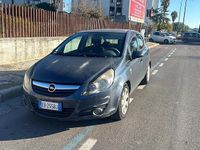 Usata Opel Corsa Edition 75 CV (55 kW) 2010 Blu Berlina