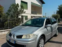 Usata Renault Mégane GrandTour 106 CV (77 kW) 2007 Argento Station wagon