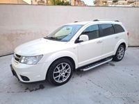 Usata Fiat Freemont Lounge 170 CV (125 kW) 2012 Bianco SUV