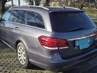 Usata Mercedes E300 Premium 204 CV (150 kW) 2014 Blu/azzurro Station wagon