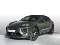 Nuova Porsche Macan 330 kW (449 CV) 2026 Verde aventurine metallizzato SUV