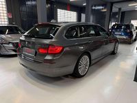 Usata BMW 530 Luxury Line 258 CV (189 kW) 2014 Grigio Station wagon