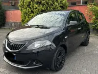 Usata Lancia Ypsilon Silver 69 CV (50 kW) 2022 Utilitaria