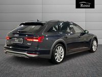 Usata Audi A6 Allroad 245 CV (180 kW) 2023 Blu metallizzato Station wagon