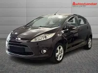 Usata Ford Fiesta Titanium 82 CV (60 kW) 2010 Viola Utilitaria