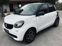 Usata Smart ForFour Passion 90 CV (66 kW) 2018 Tetto panoramico Utilitaria