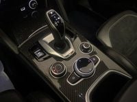 Usata Alfa Romeo Stelvio Veloce 280 CV (205 kW) 2021 Rosso / pastello SUV