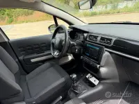 Begagnad Citroën C3 Shine 102 HK (75 kW) 2022 Grå Halvkombi