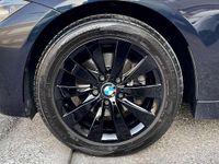 Usata BMW 320 Sport Line 185 CV (136 kW) 2015 Blu Station wagon