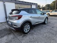 Usata Renault Captur Intens 140 CV (102 kW) 2022 Grigio SUV