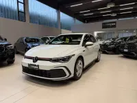 Usata VW Golf VIII GTI 245 CV (180 kW) 2024 Argento Berlina