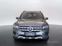 Usata Mercedes GLB200 150 CV (110 kW) 2020 Grigio SUV