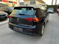 Usata VW Golf VIII Life 116 CV (85 kW) 2026 Nero Berlina