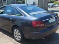 Usata Audi A6 224 CV (164 kW) 2006 Blu/azzurro Berlina