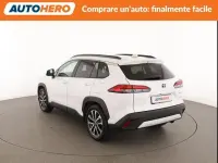 Usata Toyota Corolla Cross Lounge 152 CV (111 kW) 2023 Bianco SUV