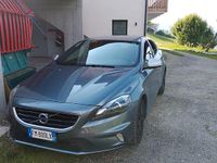 Usata Volvo V40 150 CV (110 kW) 2016 Grigio Station wagon