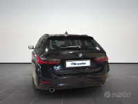 Gebraucht BMW 318 Sport Line 156 PS (114 kW) 2022 Schwarz Kombi