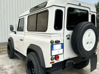 Usata Land Rover Defender 122 CV (89 kW) 2009 Station wagon