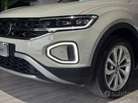 Usata VW T-Roc Style 110 CV (80 kW) 2023 Beige SUV
