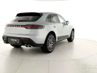 Usata Porsche Macan 265 CV (194 kW) 2023 Grigio SUV