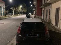 Usata Ford Fiesta 58 CV (42 kW) 2011 Nero Utilitaria