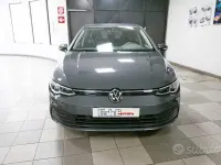 Usata VW Golf VIII Life 110 CV (80 kW) 2022 Antracite Berlina