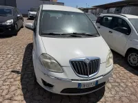 Usata Lancia Musa 69 CV (50 kW) 2010 Bianco Monovolume