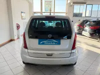 Usata Lancia Musa 95 CV (69 kW) 2012 Grigio Monovolume