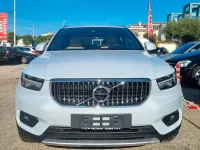 Usata Volvo XC40 Momentum 163 CV (119 kW) 2021 Grigio SUV