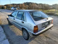 Usata Lancia Delta 78 CV (57 kW) 1985 Grigio Utilitaria