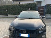 Usata Peugeot 208 Active 2024 Nero Utilitaria