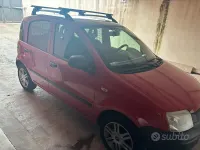 Usata Fiat Panda 69 CV (50 kW) 2010 Rosso Utilitaria