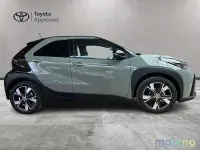 Nuova Toyota Aygo X 115 CV (84 kW) 2025 Verde SUV