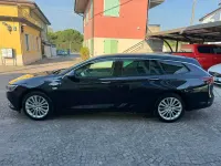 Usata Opel Insignia Innovation 136 CV (100 kW) 2018 Nero Station wagon