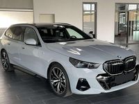 Usata BMW 520 M Sport 197 CV (144 kW) 2025 Grigio Station wagon