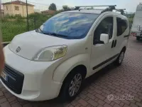 Usata Fiat Qubo Trekking 75 CV (55 kW) 2014 Bianco Monovolume