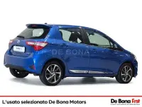 Usata Toyota Yaris Style 101 CV (74 kW) 2018 Azzurro Utilitaria
